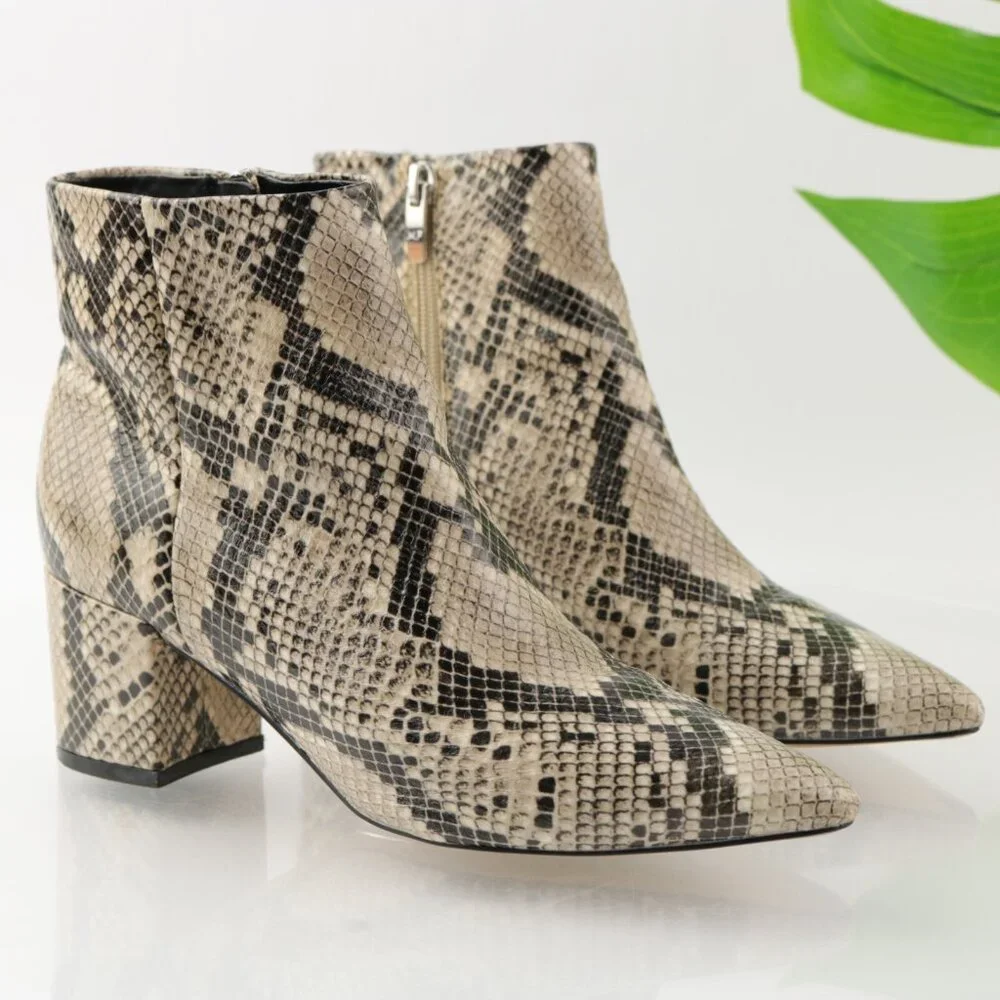 Marc Fisher Womens Jellys Boots Size 6.5 Gray Black Snakeskin Block Heel Pointed